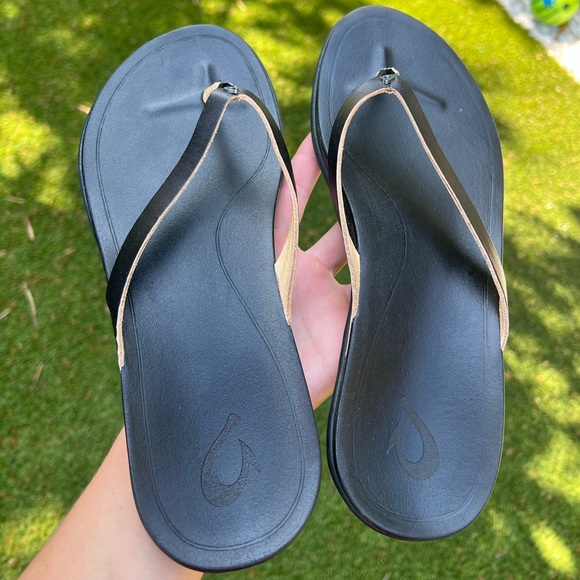 OluKai Shoes Olukai Leather Flip Flops Poshmark